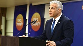 יאיר לפיד, צילום: אלעד גוטמן